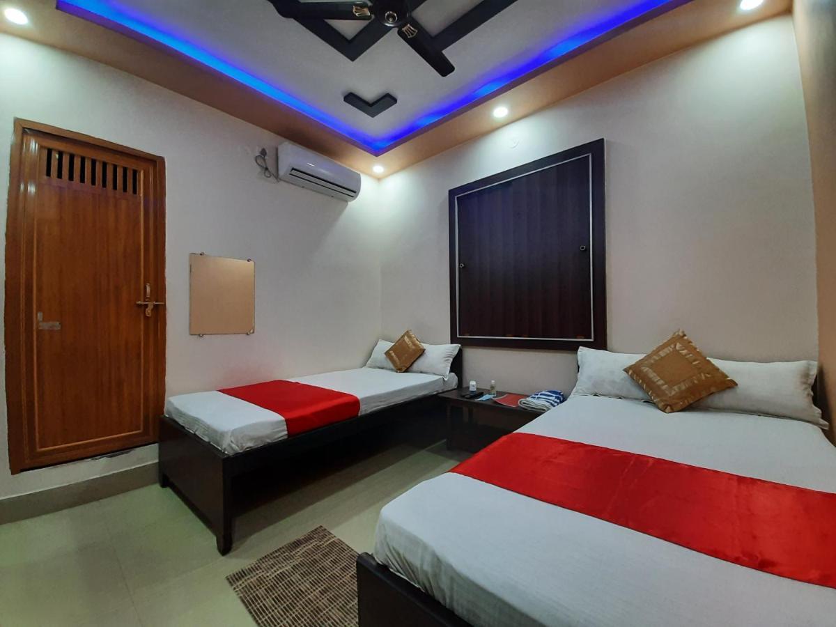 Hotel Shakuntla Palace - 400 Meters Away From Vishnu Pad Temple 7 Mins Walk Gaya Exterior foto